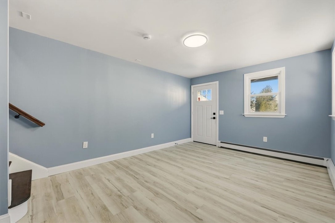 66 Glover Street Providence, RI 02908 - Photo 25 of 47