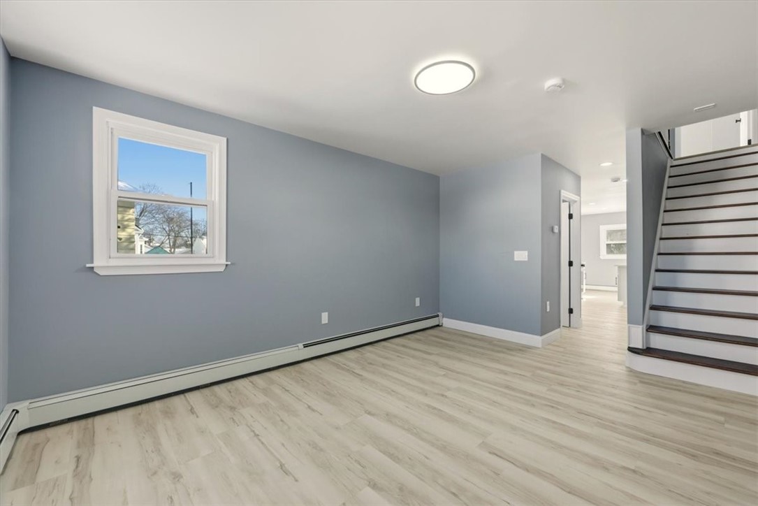 66 Glover Street Providence, RI 02908 - Photo 27 of 47