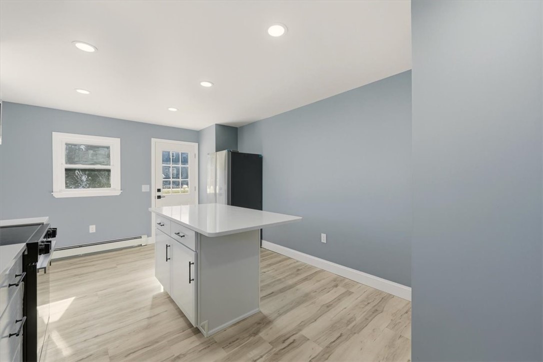 66 Glover Street Providence, RI 02908 - Photo 29 of 47