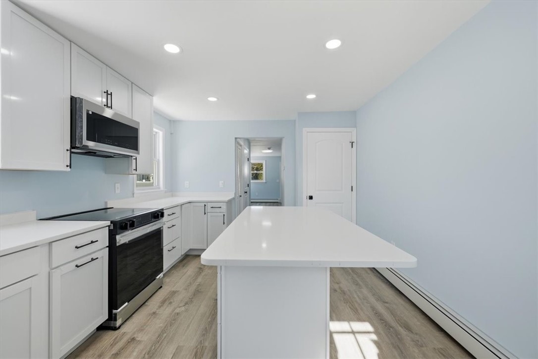 66 Glover Street Providence, RI 02908 - Photo 9 of 47