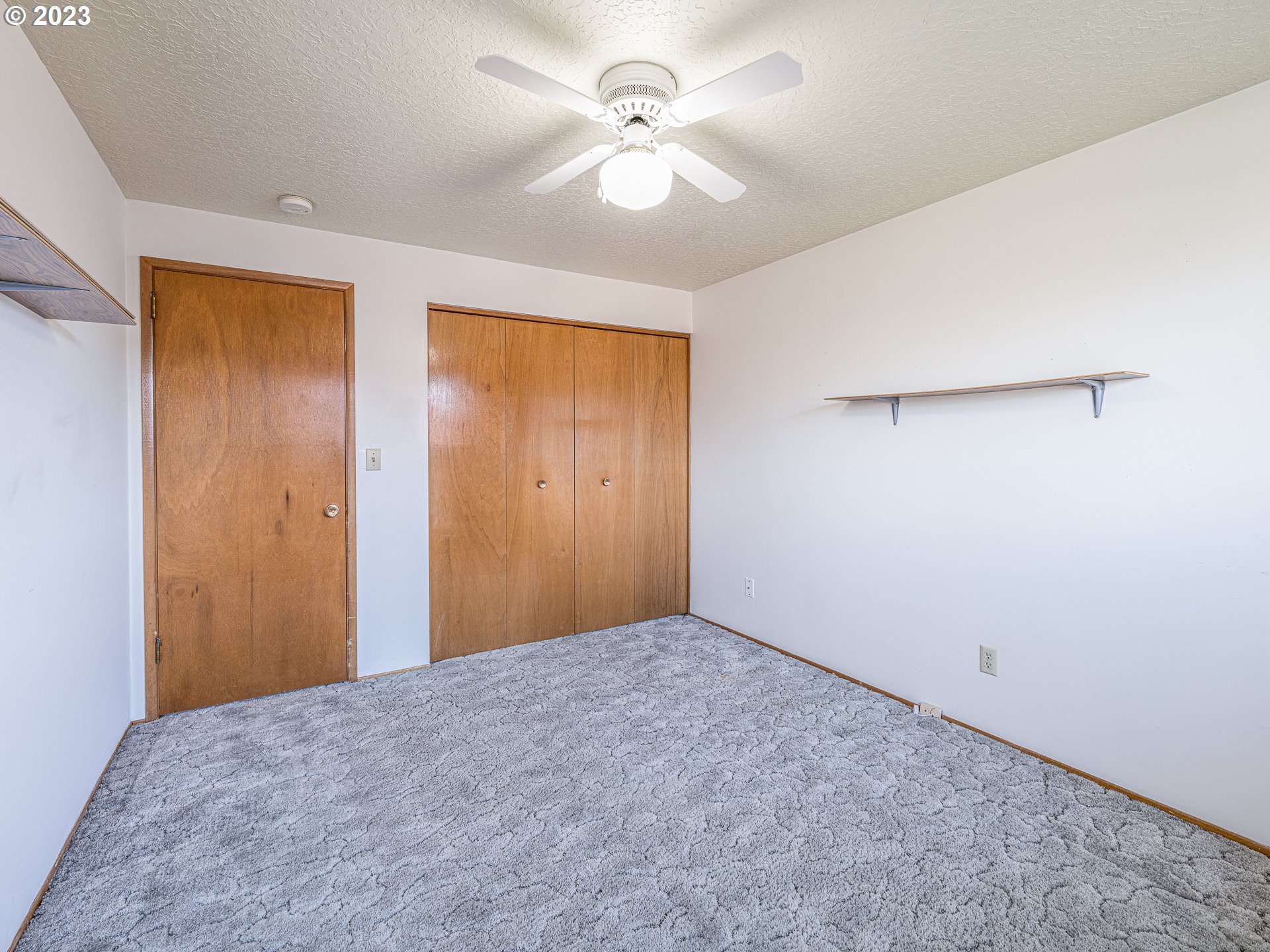 1652 Quinn Road Woodburn, OR 97071 - Photo 14 of 28 Primary Bedroom