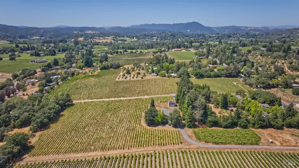 $2,500,000 | 5200 Highway 116, Sebastopol, CA 95472