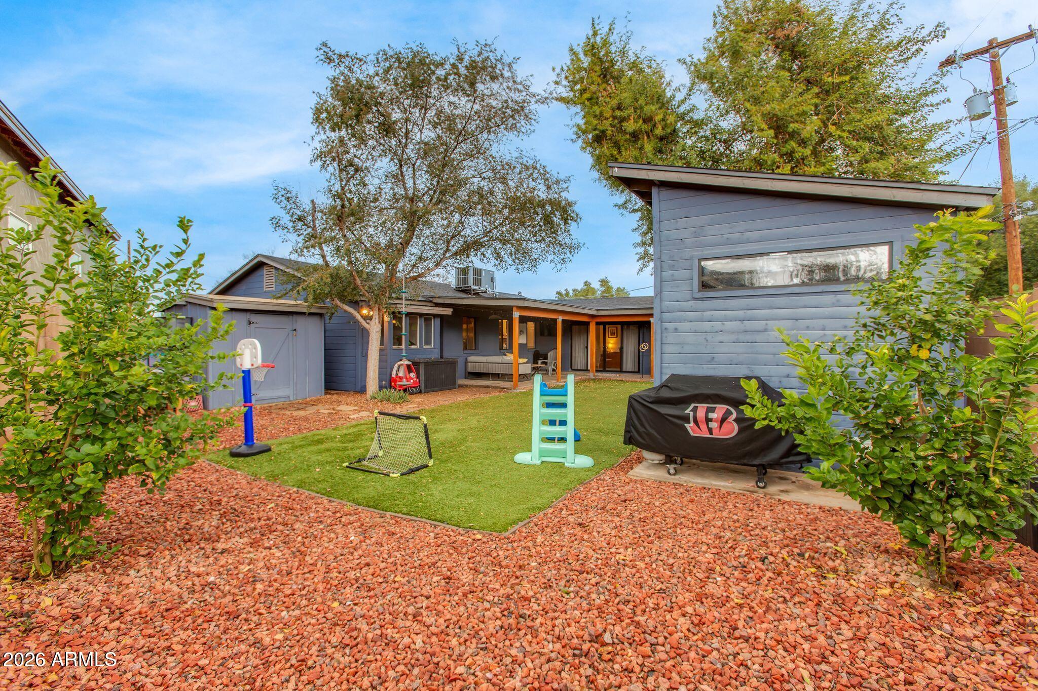 4405 North 23rd Street Phoenix, AZ 85016 - Photo 23 of 32 Backyard