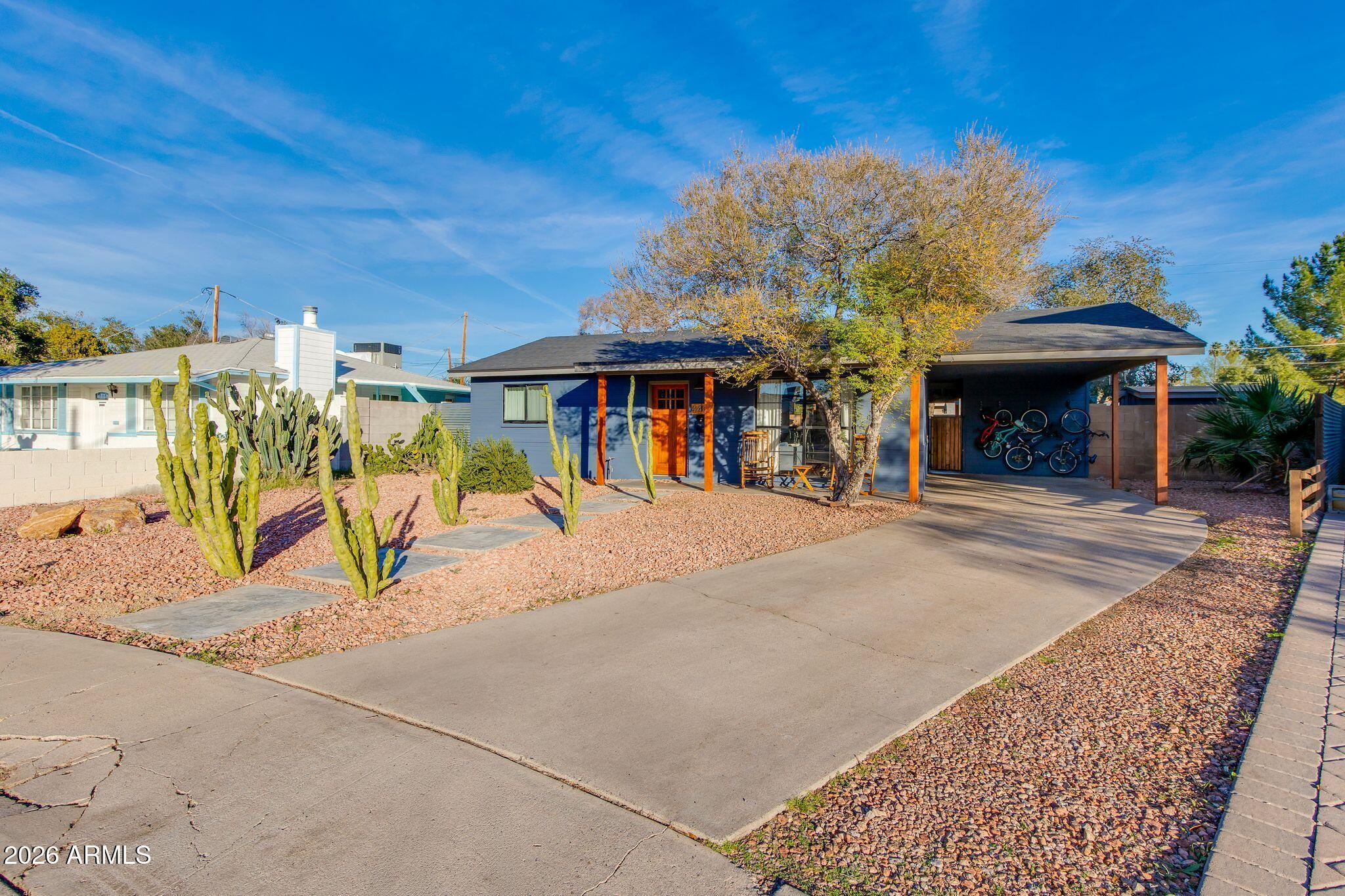4405 North 23rd Street Phoenix, AZ 85016 - Photo 3 of 32 Driveway