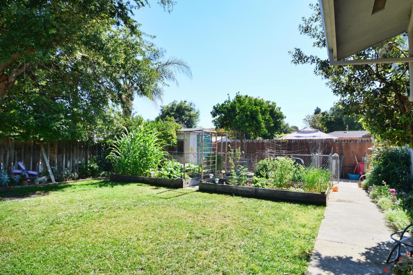 640 Nash Road Hollister, CA 95023 - Photo 15 of 15 Gallery Image 15