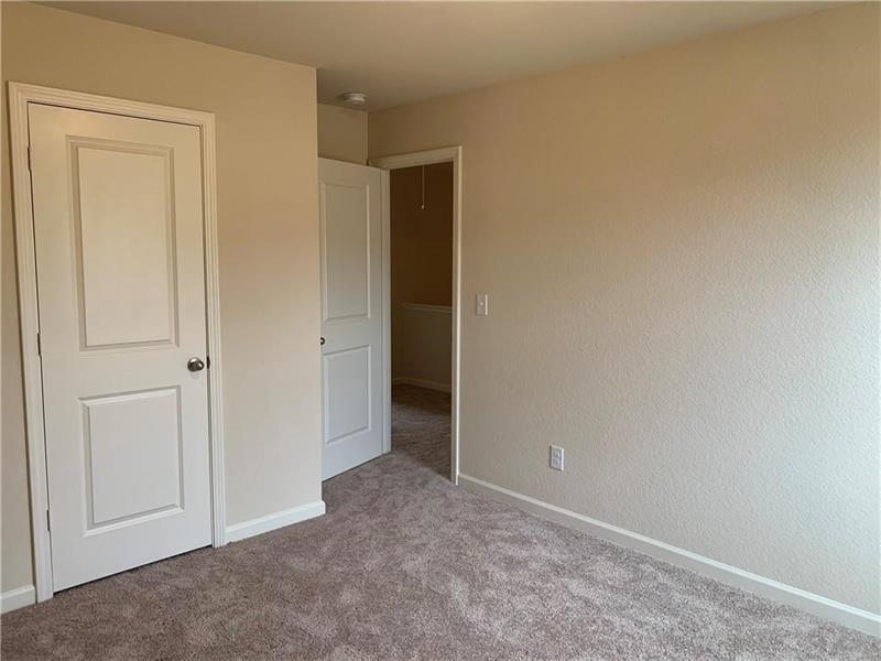 960 Walnut Creek Circle Pendergrass, GA 30567 - Photo 6 of 9 a view of an empty room