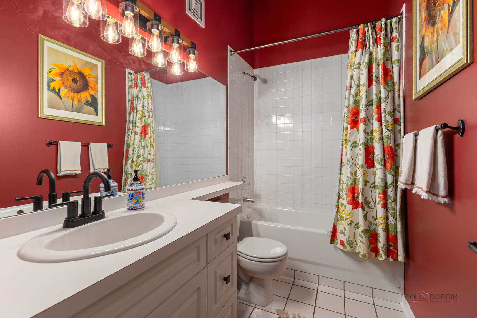 1801 West Larchmont Avenue, Unit 305 Chicago, IL 60613 - Photo 21 of 36
