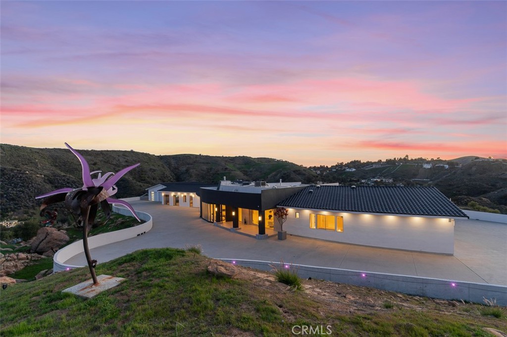 109 Buckskin Road Bell Canyon, CA 91307 - Photo 6 of 57