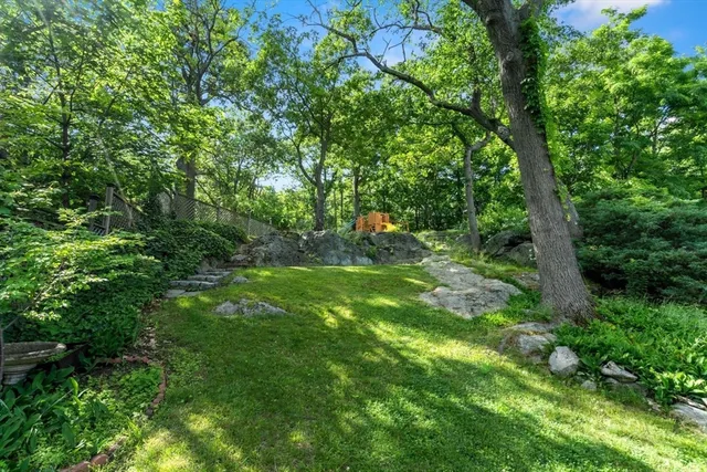 $3,200 | 1045 Adams Street, Unit 1, Boston, MA 02124