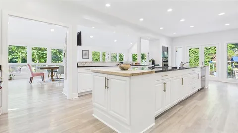 $1,749,000 | 10 Quarry Lake Court, Atlanta, GA 30342