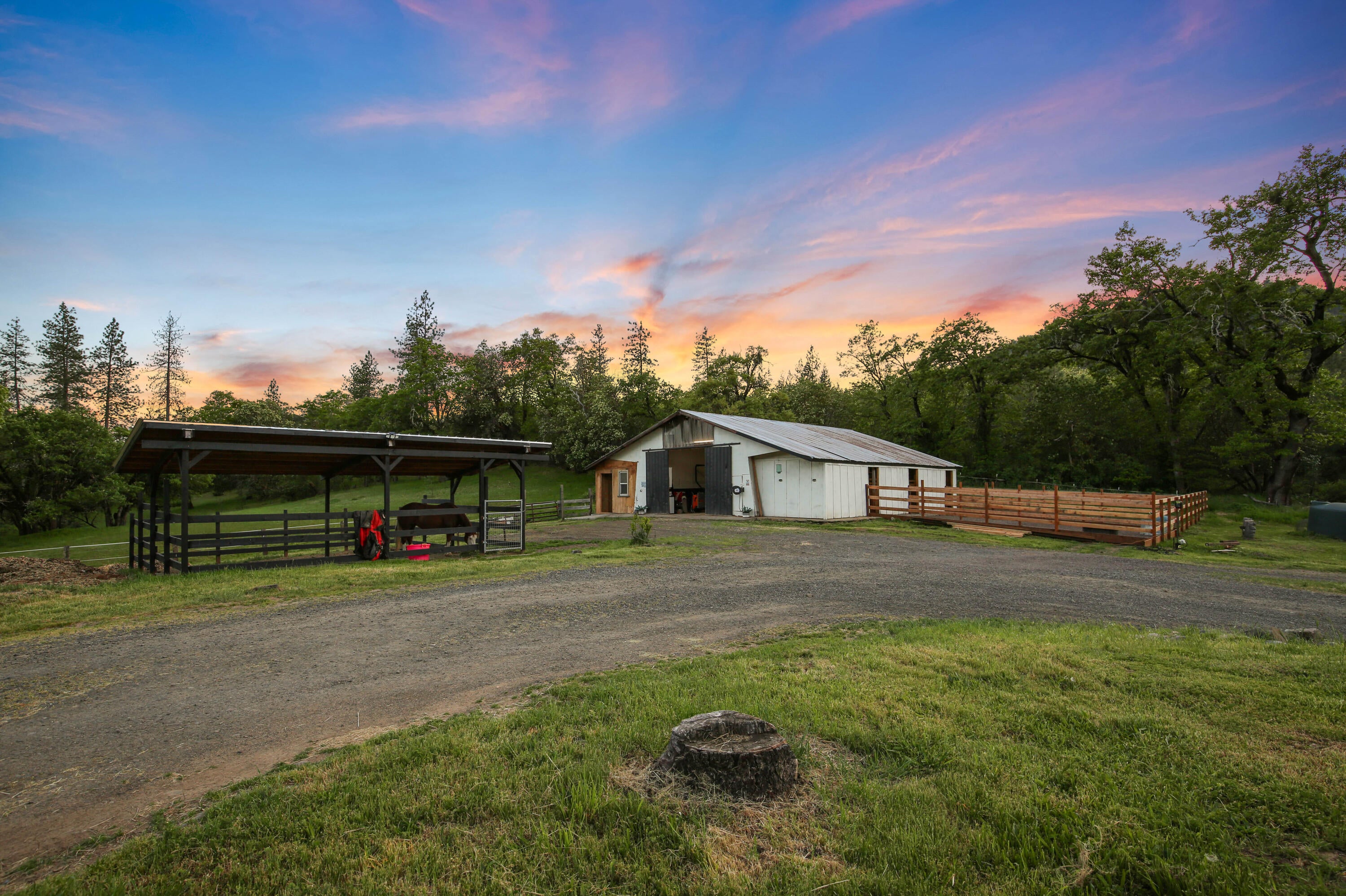10115 Ramsey Road Gold Hill, OR 97525 - Photo 47 of 54 Gallery Image 47