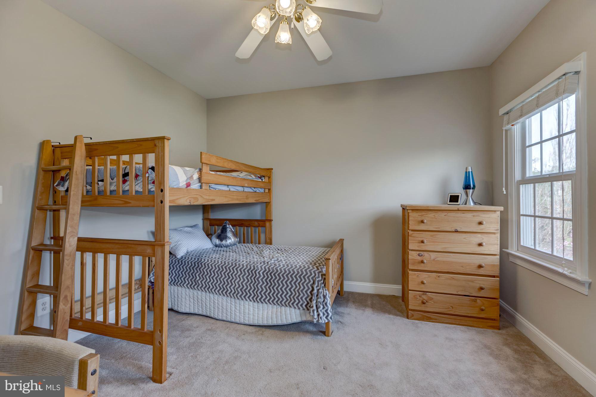 15929 Hampton Road Hamilton, VA 20158 - Photo 14 of 30 Bedroom