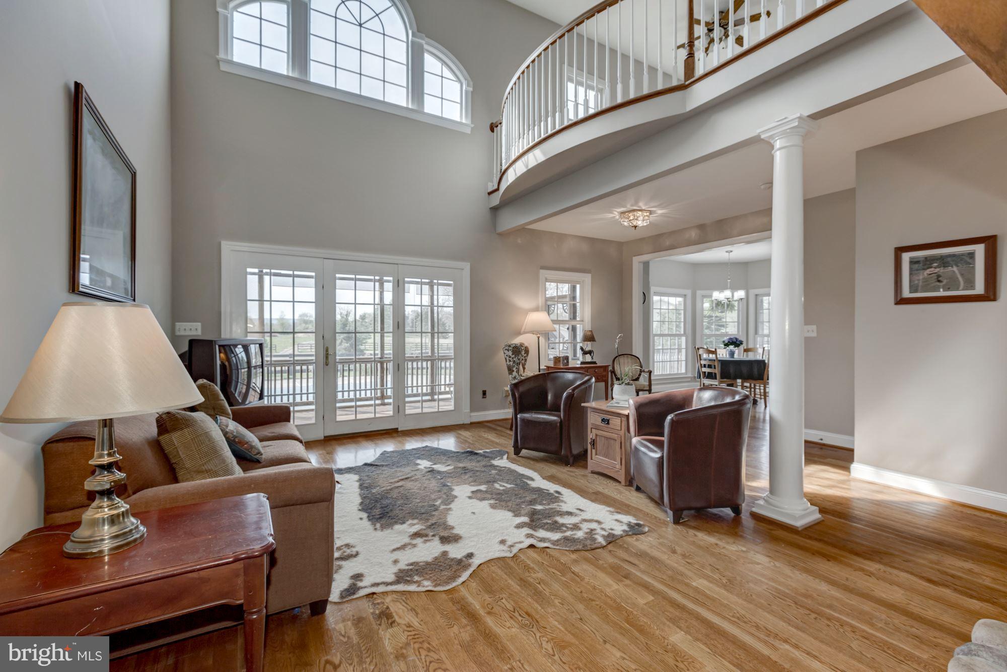 15929 Hampton Road Hamilton, VA 20158 - Photo 7 of 30 Family Room