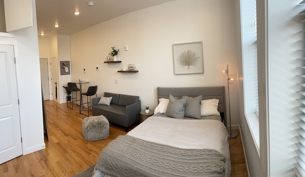 64 Market Street, Unit 501 Lynn, MA 01901 - Photo 2 of 26