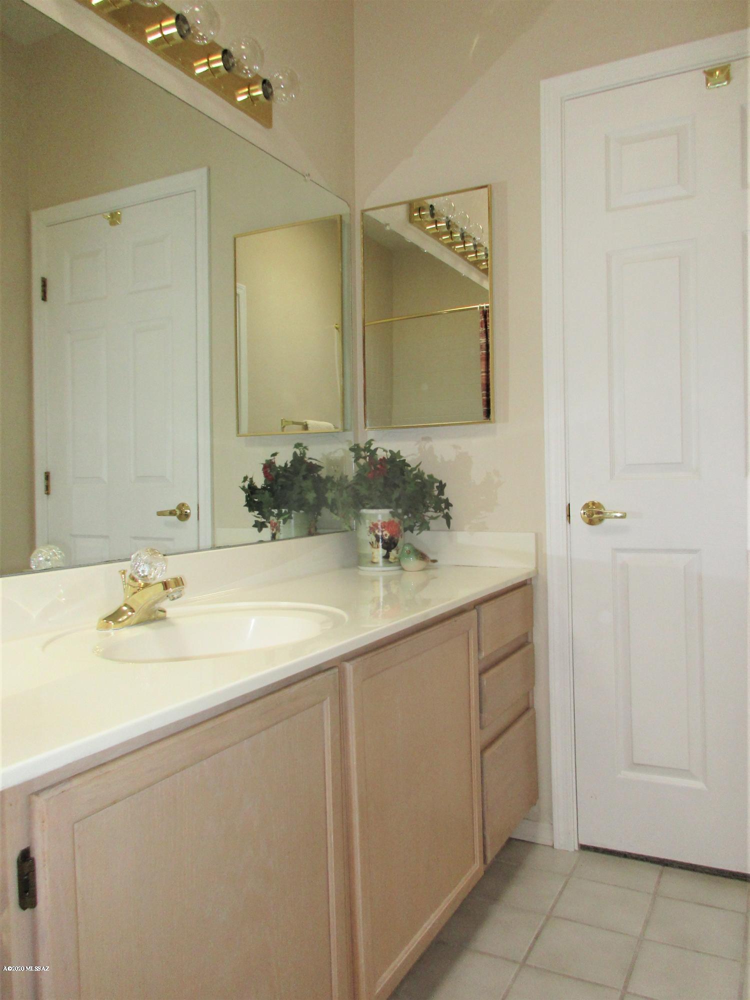 1808 North Rio Mayo Green Valley, AZ 85614 - Photo 25 of 29 Gallery Image 25
