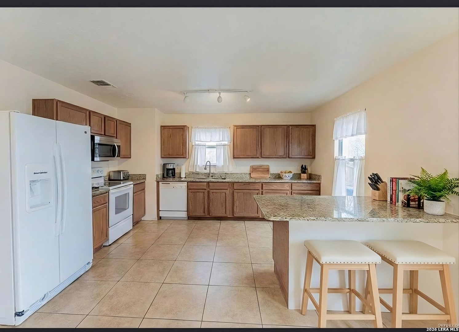 7411 Copper Cove Converse, TX 78109 - Photo 11 of 23