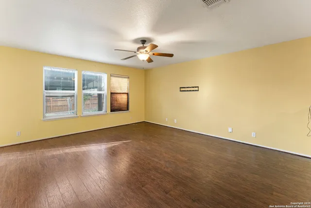 $329,000 | 7411 Copper Cove, Converse, TX 78109