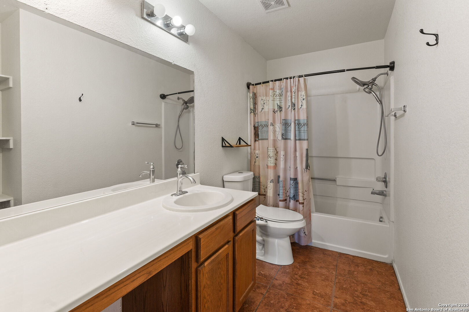 7411 Copper Cove Converse, TX 78109 - Photo 15 of 23