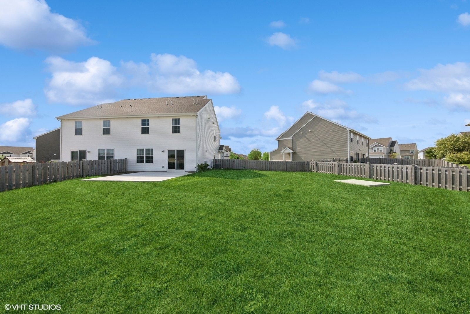 1234 Violet Ct. Joliet, IL 60431 - Photo 20 of 23 a view of a house with backyard