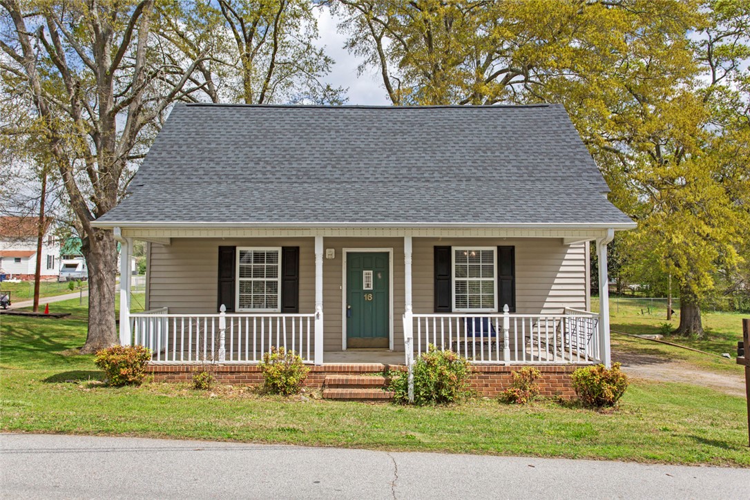 16 Adger Street Pelzer, SC 29669 - Photo 1 of 37 Gallery Image 1