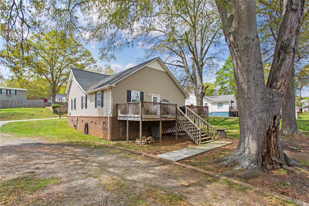 16 Adger Street Pelzer, SC 29669 - Photo 19 of 37 Gallery Image 19