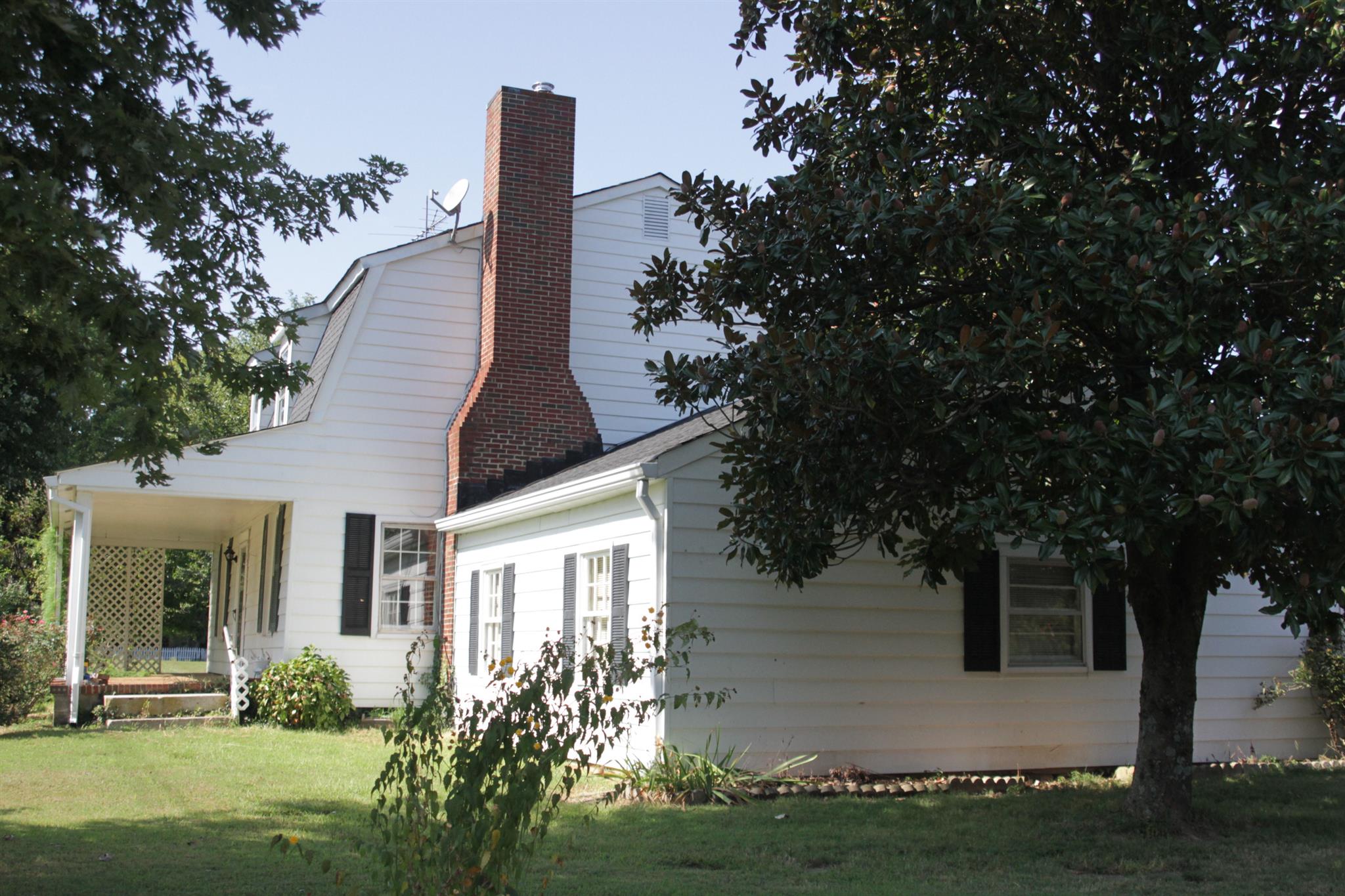 215 Cedar Hill Road Adams, TN 37010 - Photo 4 of 26