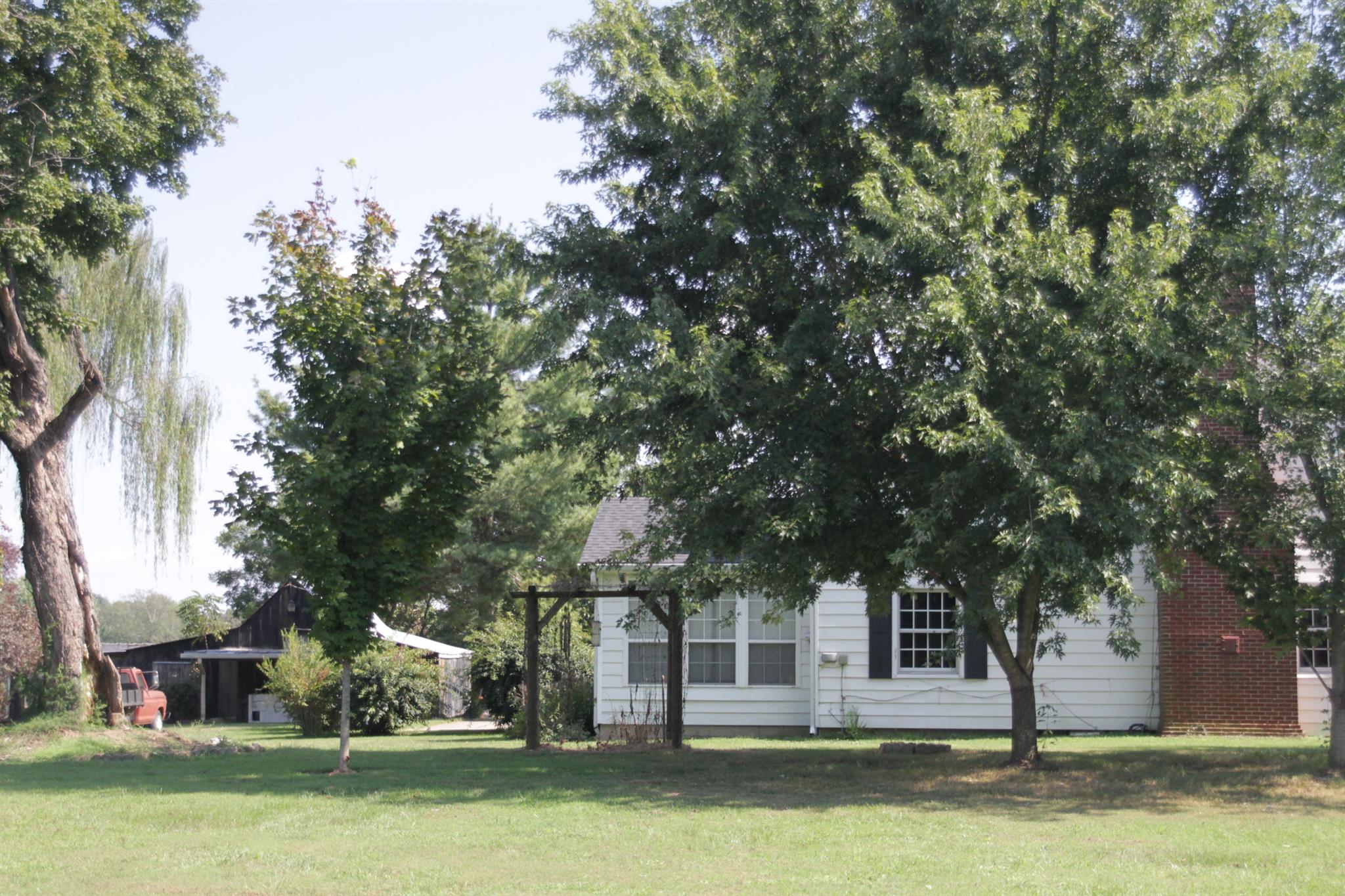 215 Cedar Hill Road Adams, TN 37010 - Photo 8 of 26