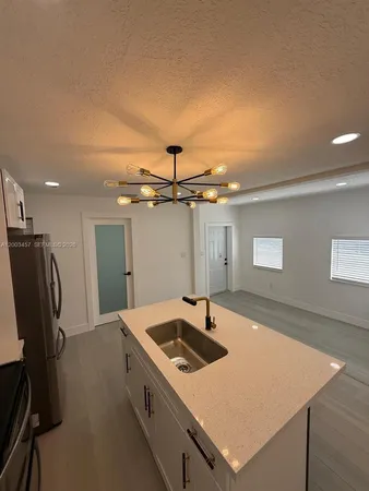 $2,500 | 5158 Northwest 19th Avenue, Unit A, Miami, FL 33142