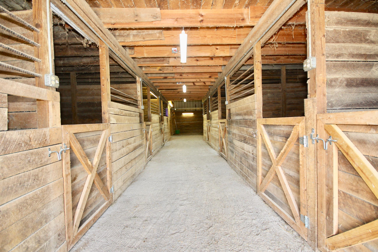 4860 Indian Valley Road Riner, VA 24149 - Photo 38 of 96 a view of an entryway