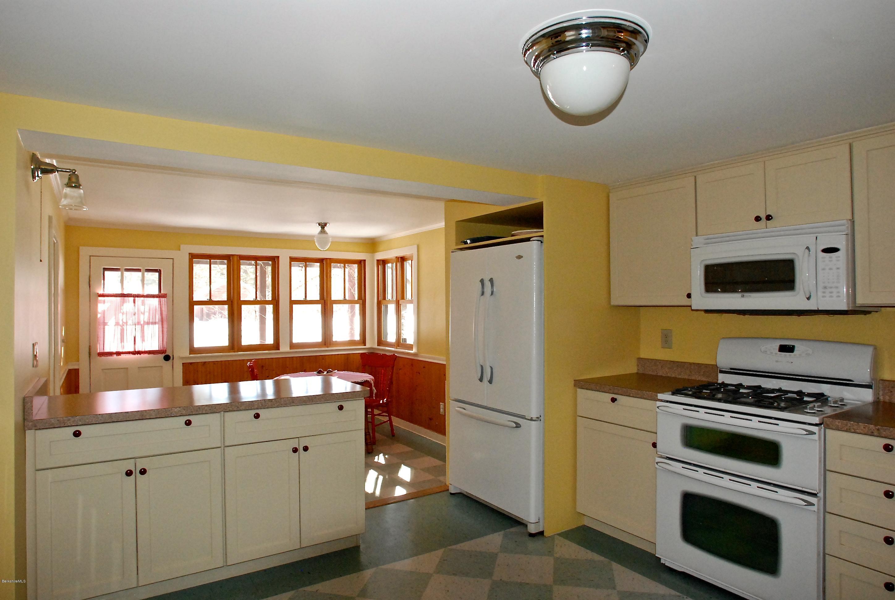 104 Ashley Falls Road Sheffield, MA 01257 - Photo 11 of 34 KITCHEN AND BREAKFAST