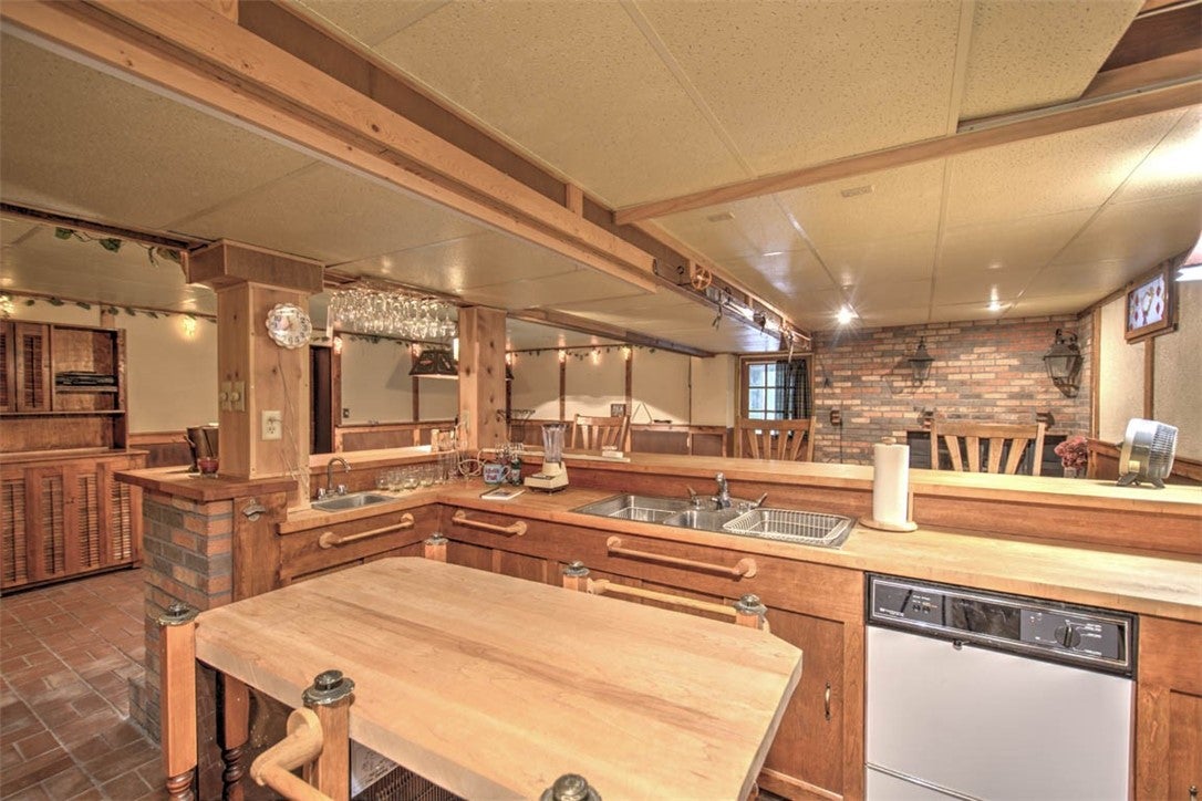 2343 Hawthorne Drive Decatur, IL 62521 - Photo 28 of 39 Gallery Image 28