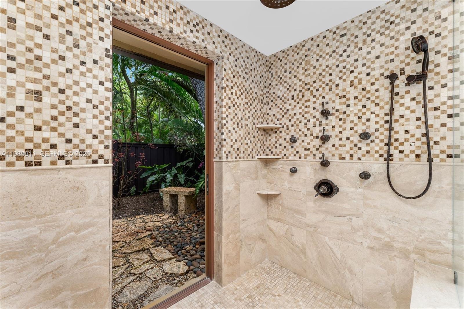 6201 Southwest 96th Street Pinecrest, FL 33156 - Photo 10 of 34