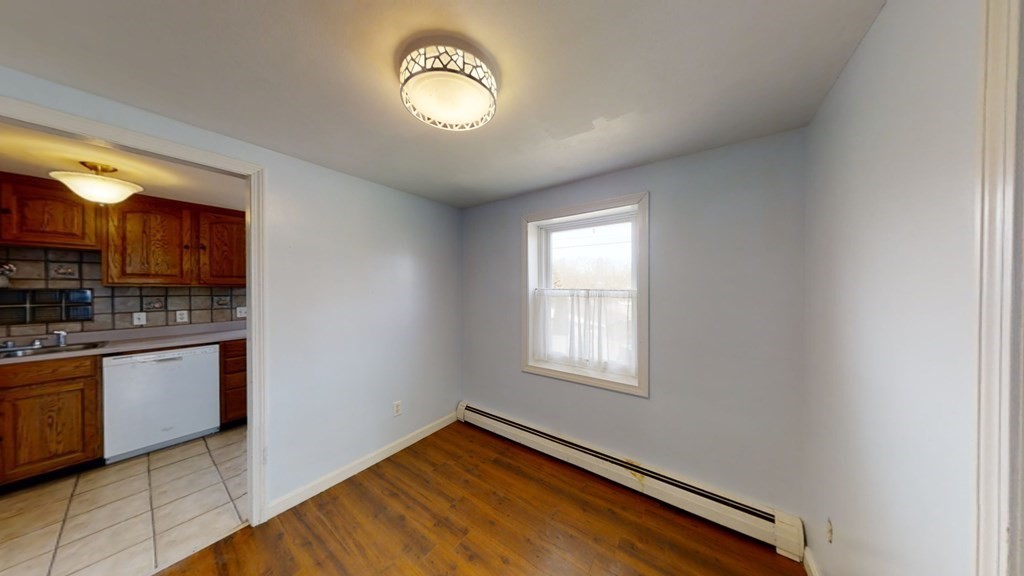 35 Inwood Road Auburn, MA 01501 - Photo 8 of 17 Gallery Image 8
