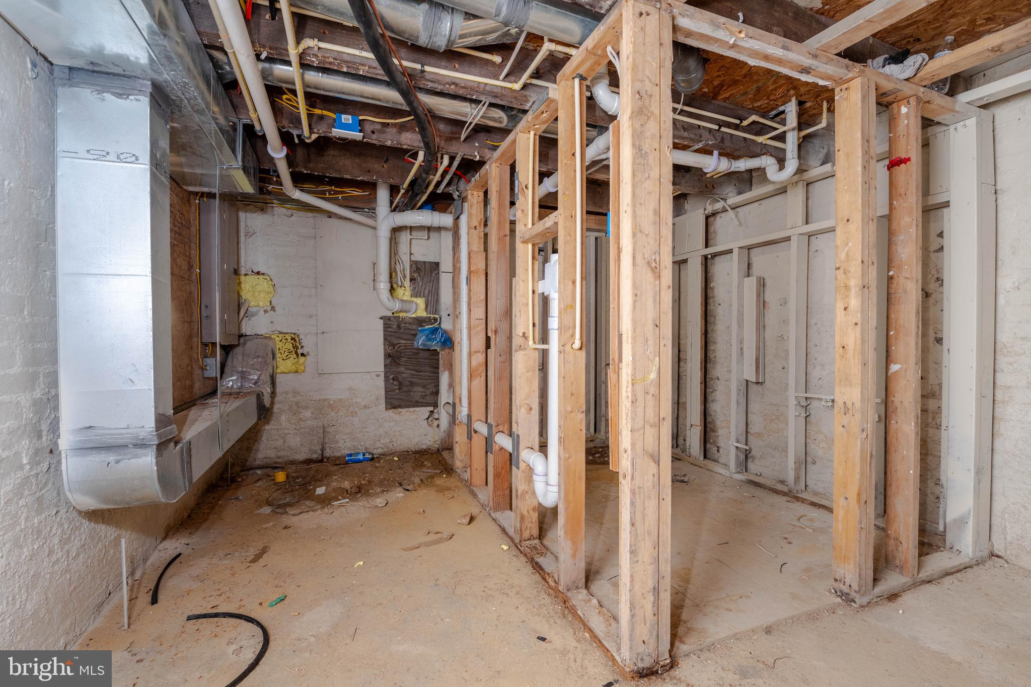 1839 Ramsay Street Baltimore, MD 21223 - Photo 18 of 22 a view of a storage room