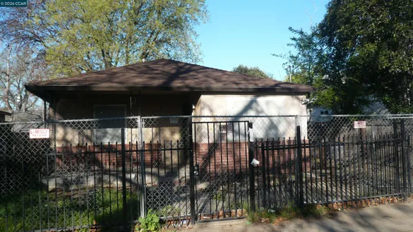 $230,000 | 3200 San Diego Way, Sacramento, CA 95820