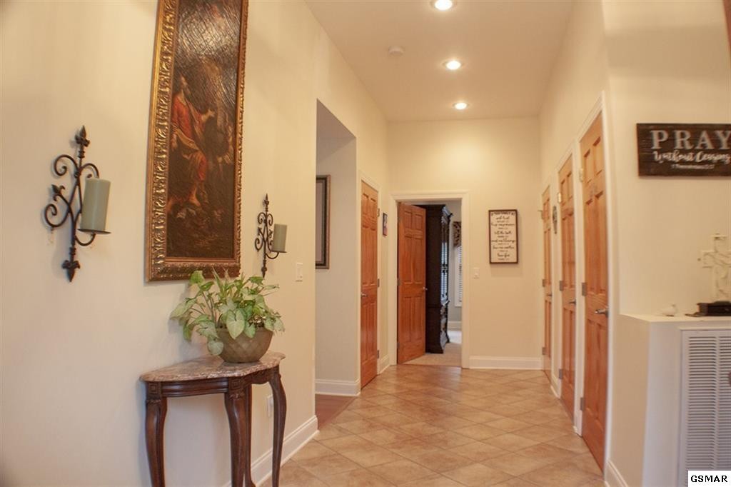 2318 Hillside Road Baneberry, TN 37890 - Photo 14 of 27 Gallery Image 14