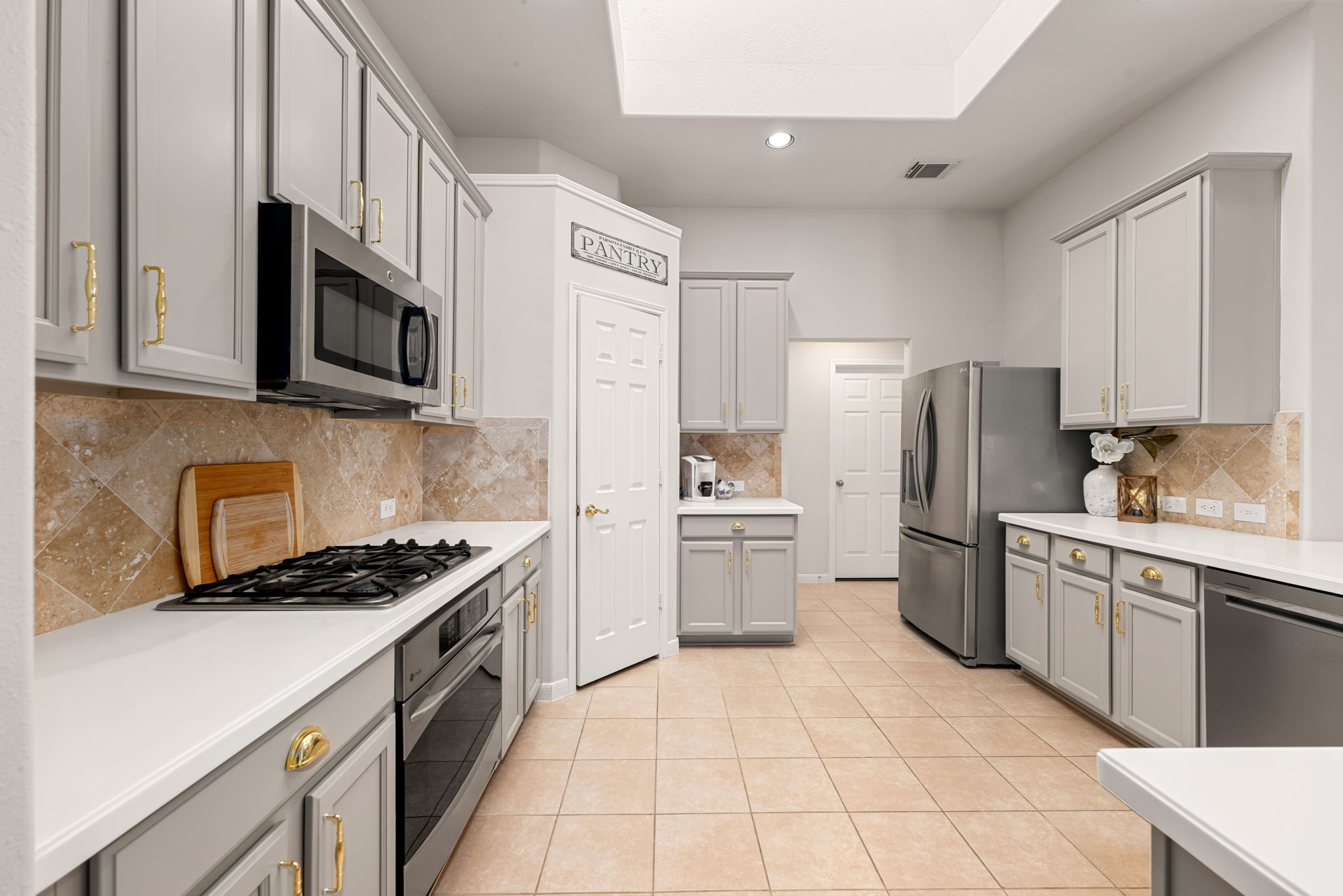 20707 Sapphire Lake Road Richmond, TX 77407 - Photo 16 of 35 Stainless steel appliances