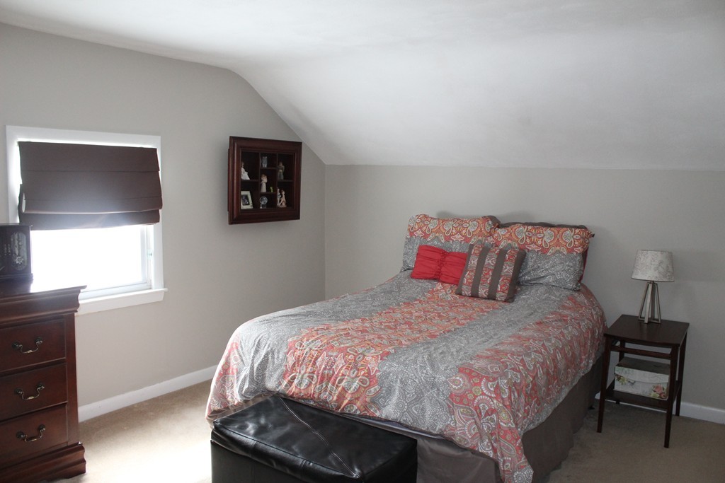 33 Anchorage Road Franklin, MA 02038 - Photo 12 of 21 Gallery Image 12