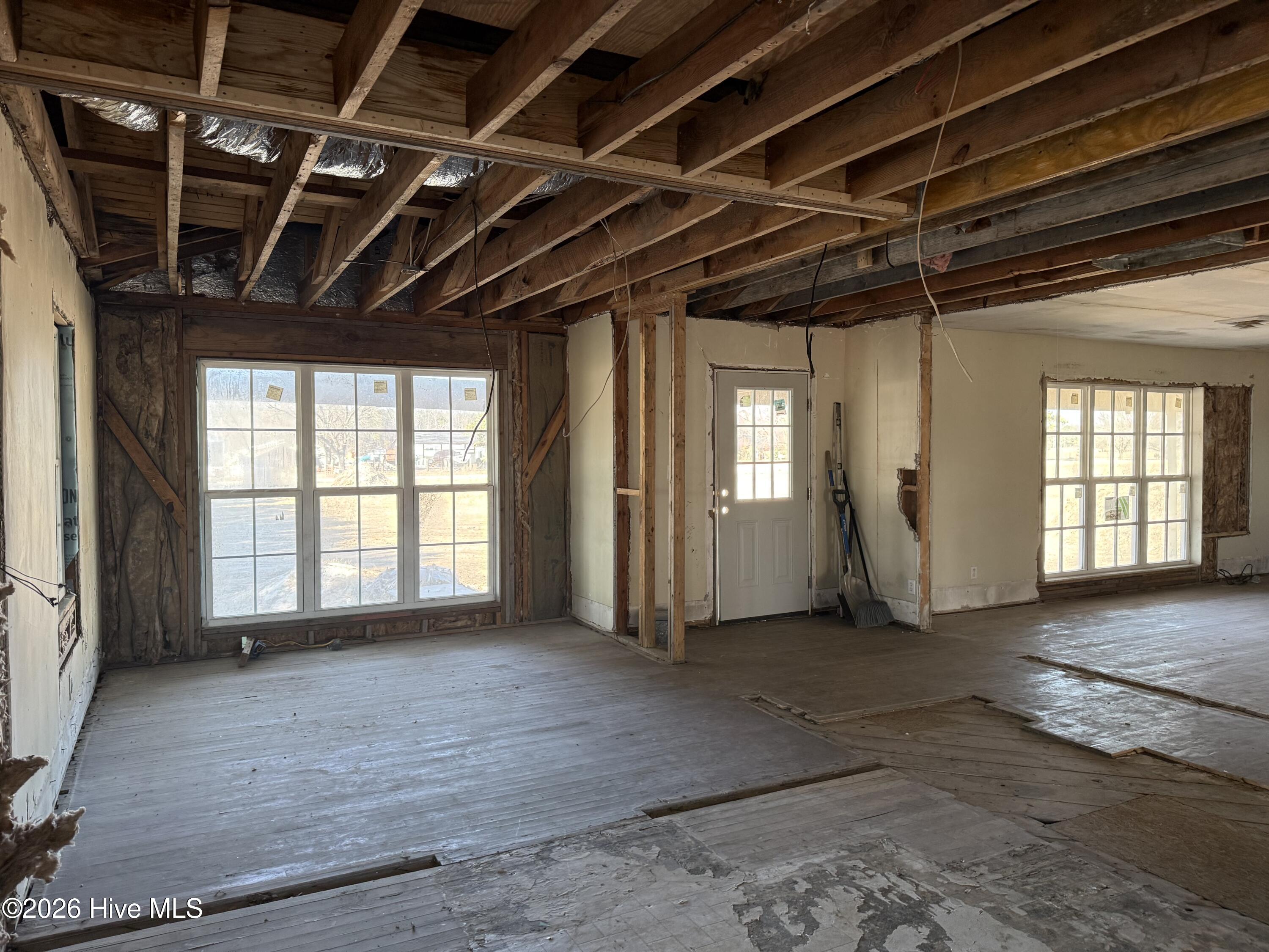 2626 Staton Mill Road Bethel, NC 27812 - Photo 10 of 22 Kitchen/living