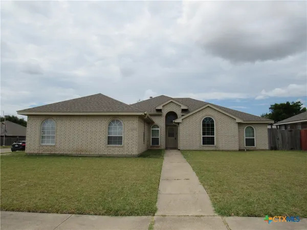 $1,800 | 4800 Michael Drive, Killeen, TX 76549