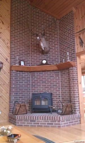 3261 Sand Road Port Austin, MI 48467 - Photo 5 of 11 Stove.jpg