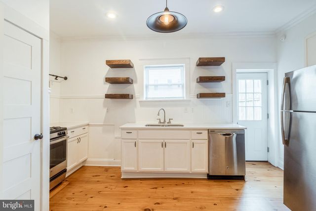 $406,000 | 414 Sepviva Street, Philadelphia, PA 19125