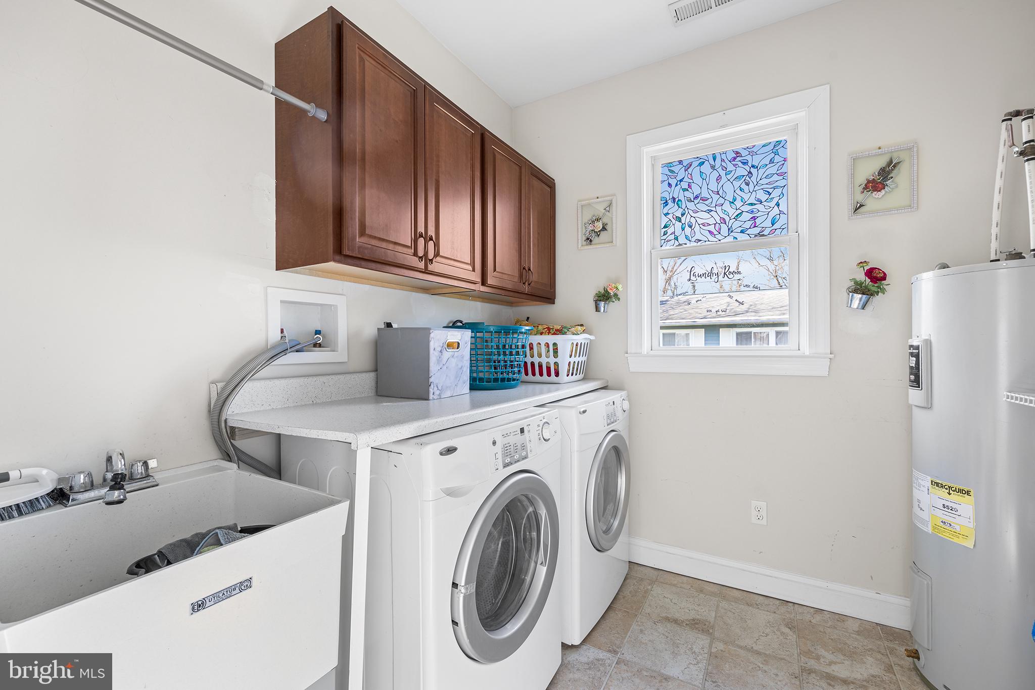 6 Indian Park Road Levittown, PA 19057 - Photo 11 of 32