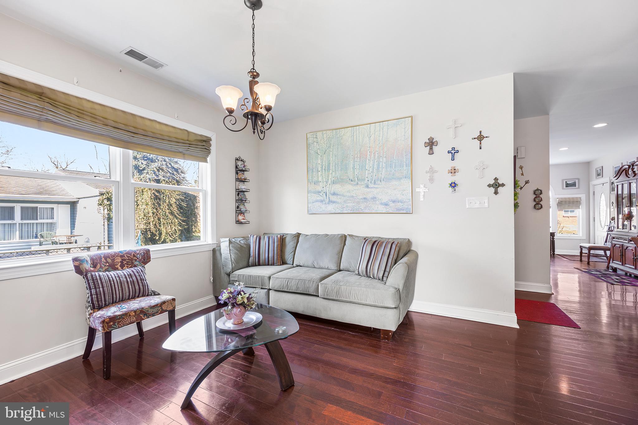 6 Indian Park Road Levittown, PA 19057 - Photo 8 of 32