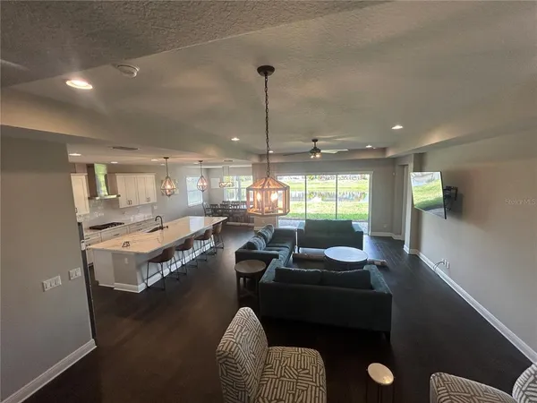 $5,900 | 16905 Sweetwater Village Drive, Bradenton, FL 34211