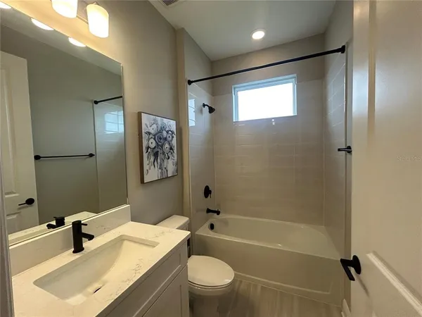 $5,900 | 16905 Sweetwater Village Drive, Bradenton, FL 34211