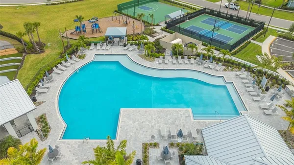 $5,900 | 16905 Sweetwater Village Drive, Bradenton, FL 34211