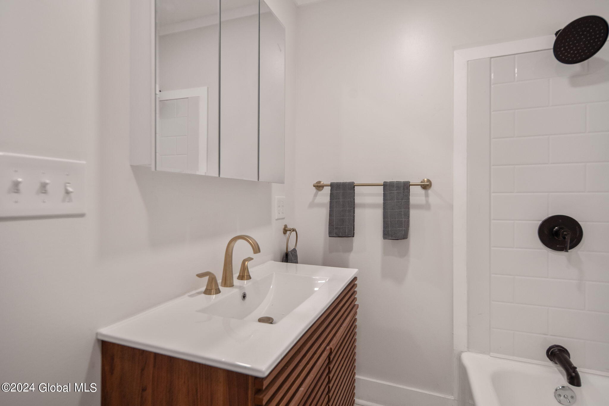 16 Villa Road Menands, NY 12204 - Photo 17 of 25 Interior 16