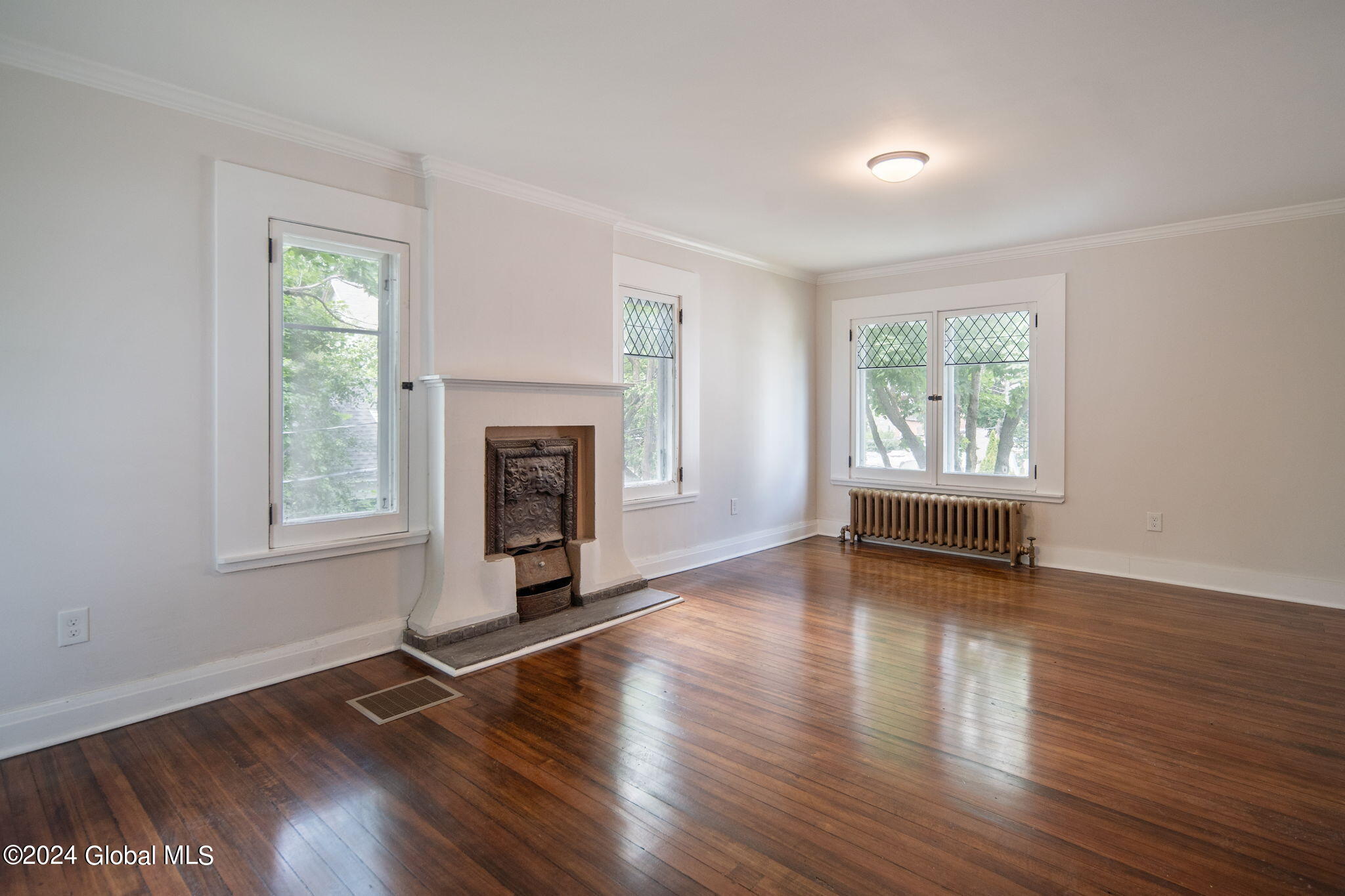 16 Villa Road Menands, NY 12204 - Photo 5 of 25 Interior 04