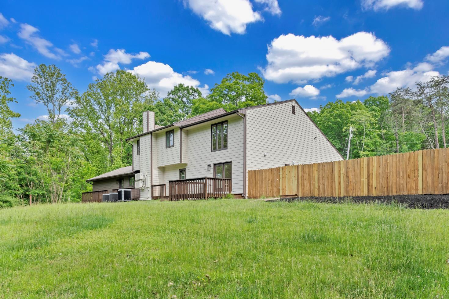 6695 Raintree Road Roanoke, VA 24018 - Photo 54 of 67 IMG_9929